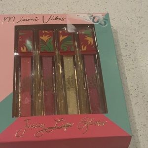 New without tags Miami vibes lips gloss